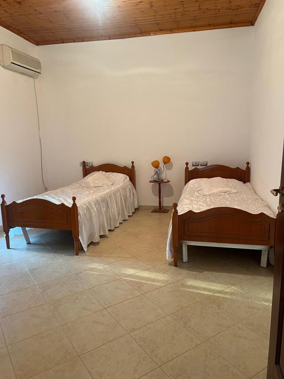 Nori House Hotel Vlorë Buitenkant foto